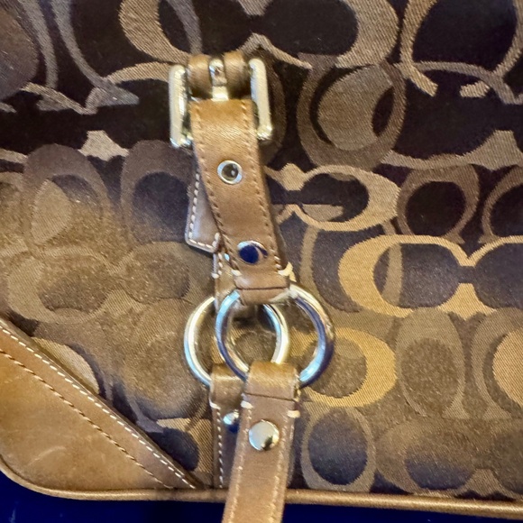Coach Handbag - Picture 5 of 5